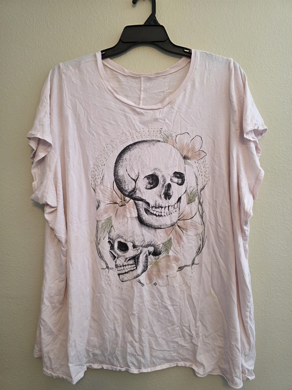 torrid Pale Pink Skull & Floral Graphic Tee